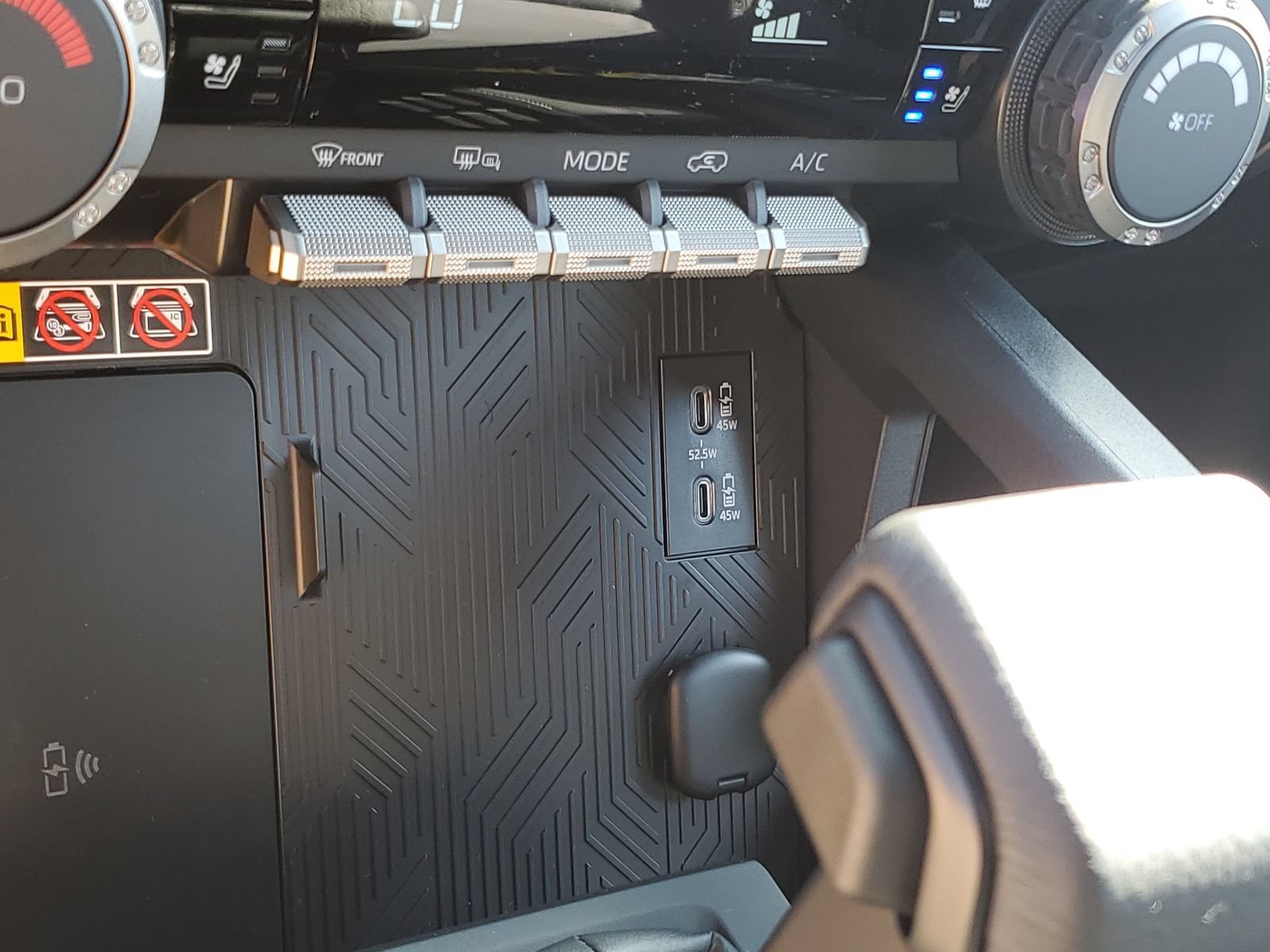 New 2026 Toyota 4Runner TRD Off-Road Premium AWD/4WD image 31