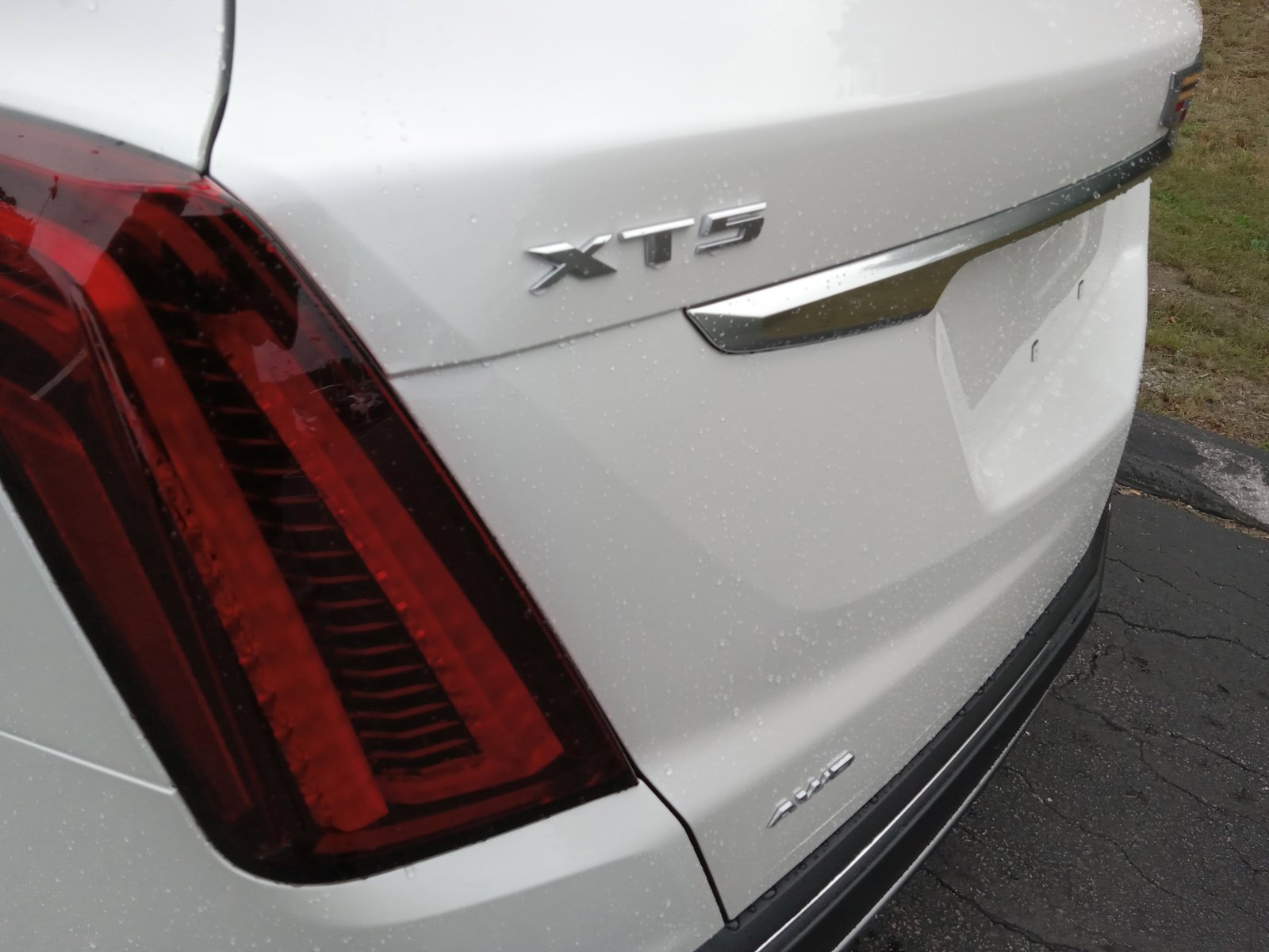 New 2026 Cadillac XT5 Premium Luxury w/ Driver Assist Package AWD/4WD image 8