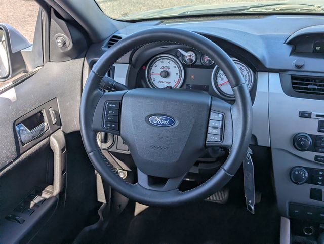 Used 2010 Ford Focus SES image 15