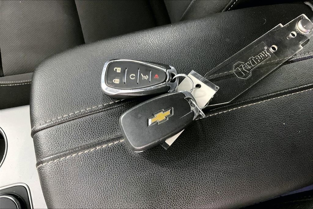 Used 2024 Chevrolet Blazer LT w/ Convenience Package FWD image 14