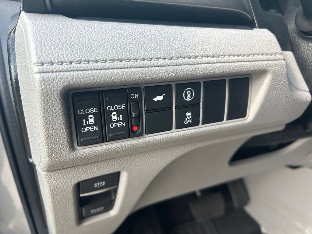 Used 2024 Honda Odyssey EX-L image 46