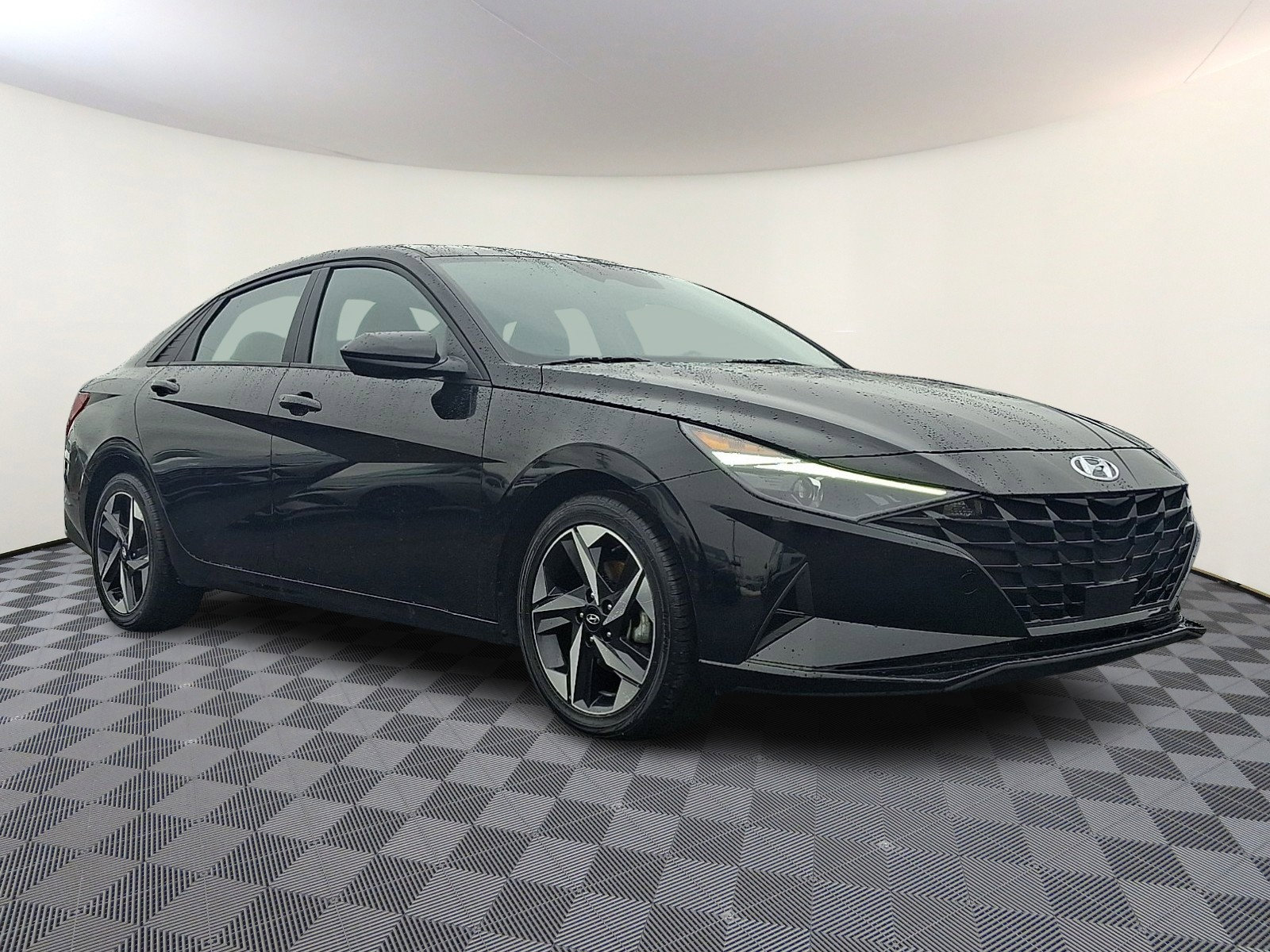 Certified 2023 Hyundai Elantra SEL w/ Convenience Package