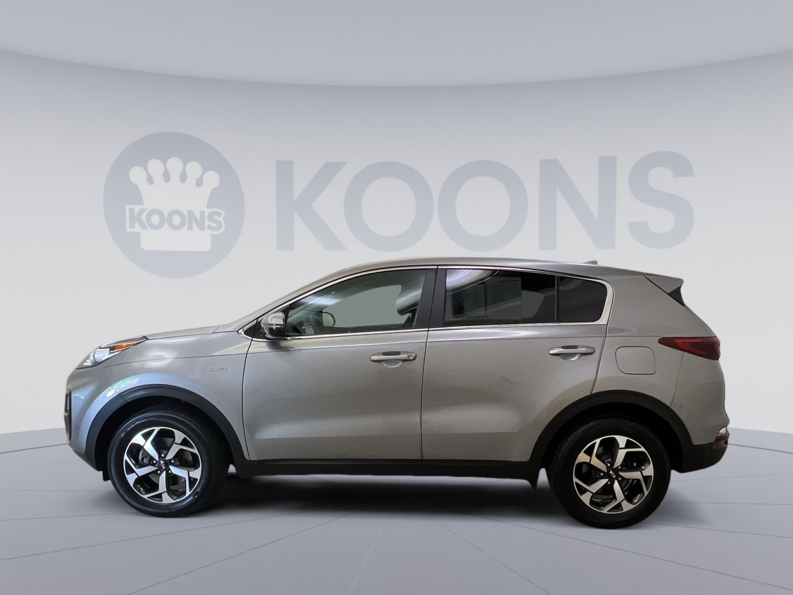 Used 2020 Kia Sportage LX w/ LX Popular Package image 2