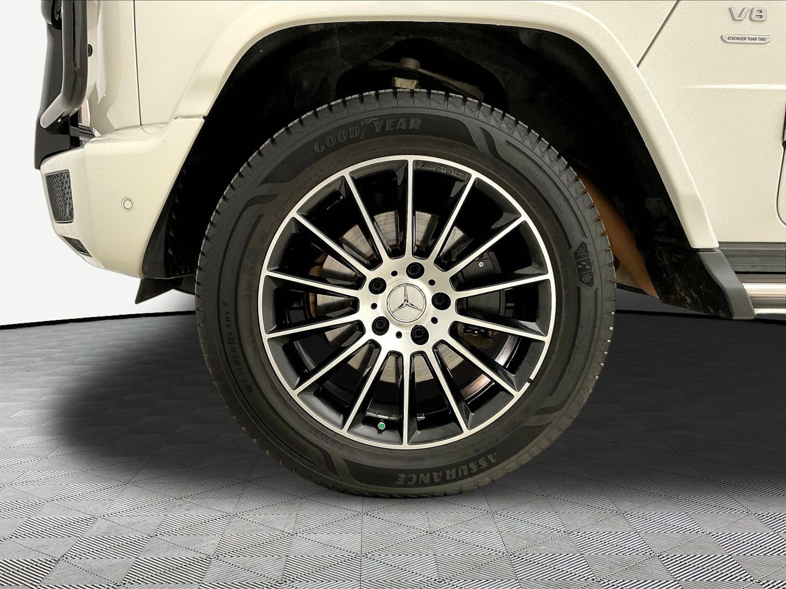 Used 2020 Mercedes-Benz G 550 image 34