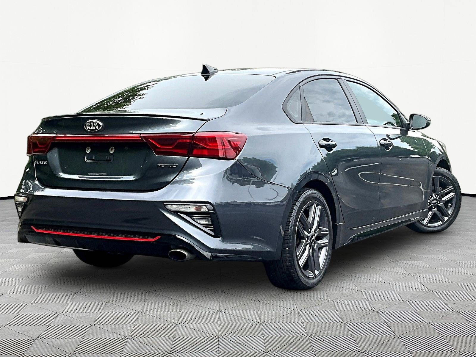 Used 2021 Kia Forte GT-Line FWD image 6