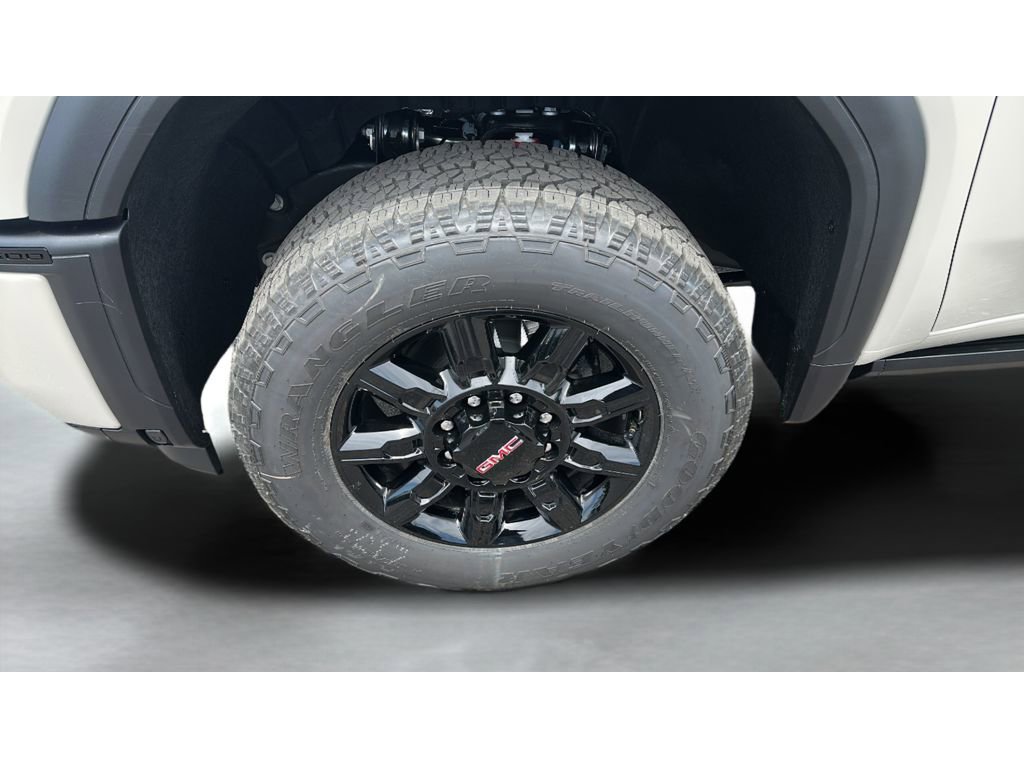 New 2026 GMC Sierra 3500 AT4 w/ AT4 Premium Plus Package AWD/4WD image 29