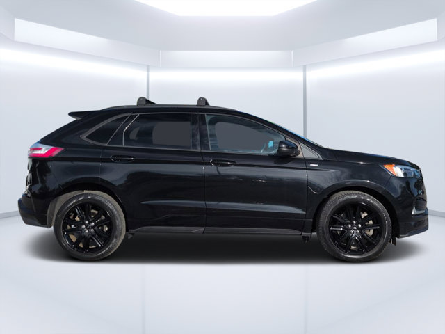 Used 2021 Ford Edge ST-Line FWD image 2