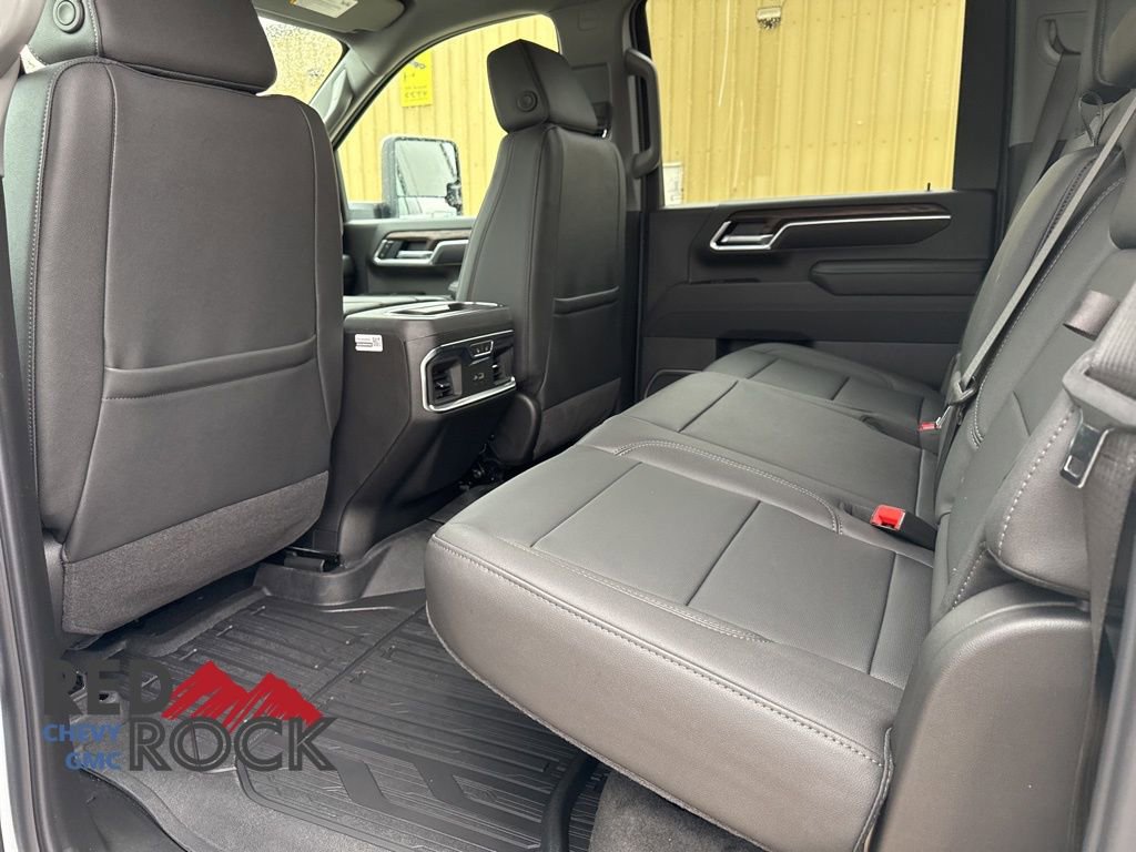 New 2026 GMC Sierra 2500 SLT w/ SLT Premium Package image 12