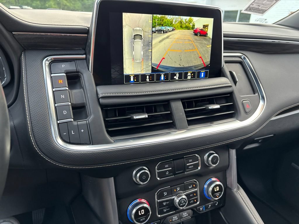 Used 2023 GMC Yukon SLT w/ SLT Luxury Package AWD/4WD image 28