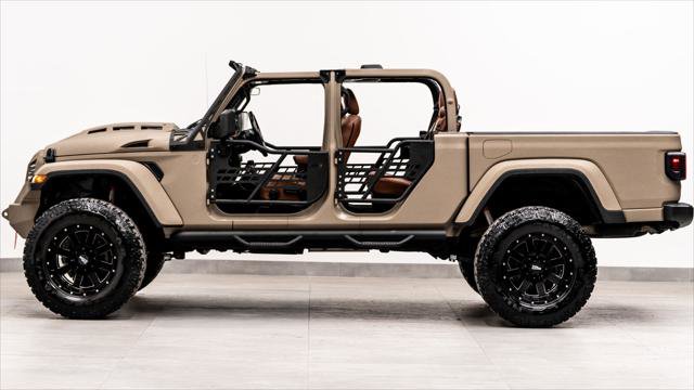 Used 2020 Jeep Gladiator Sport w/ Quick Order Package 24S AWD/4WD image 16