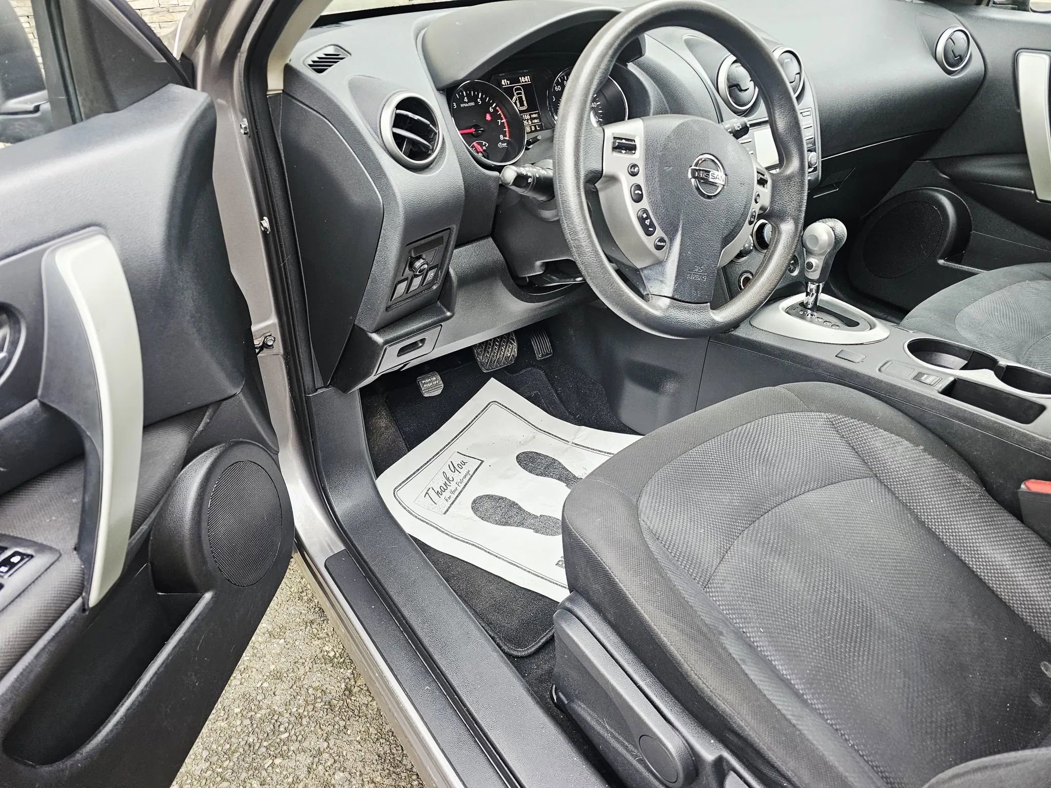 Used 2013 Nissan Rogue S w/ Special Edition Pkg image 9