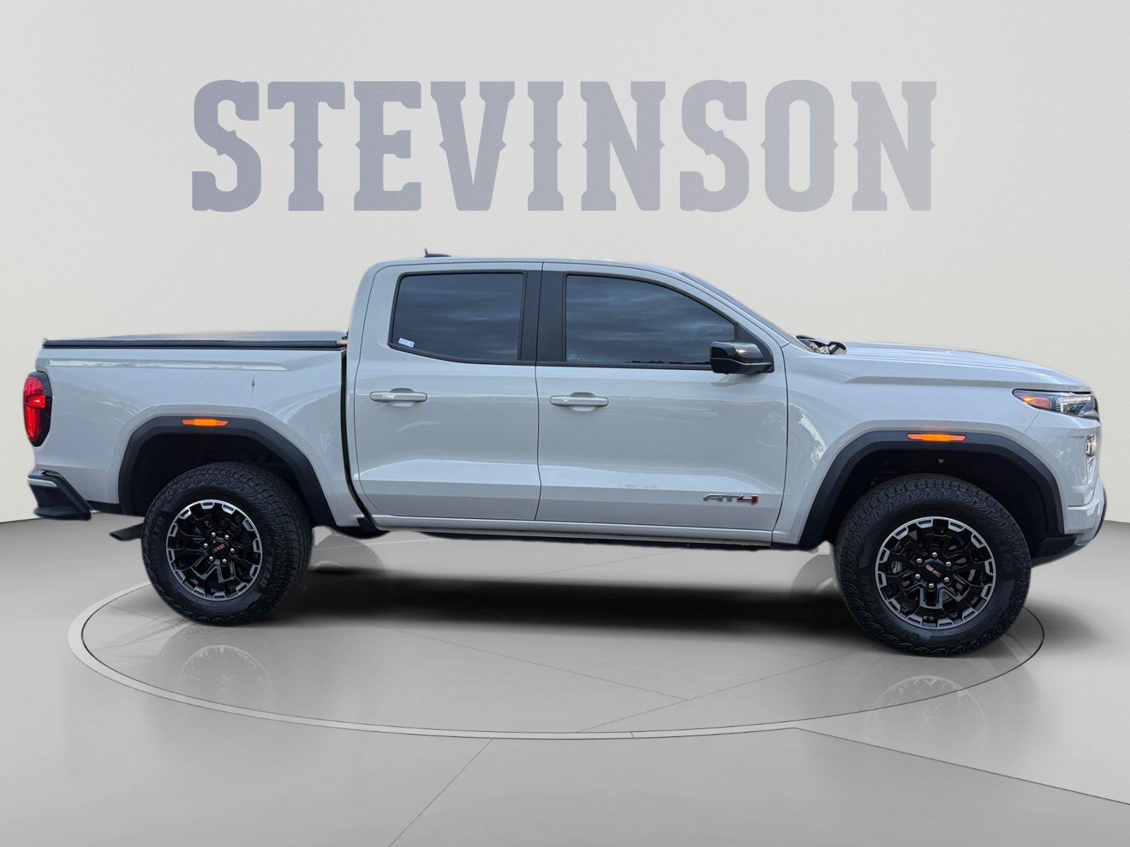 Used 2026 GMC Canyon AT4 w/ Technology Plus Package AWD/4WD image 6