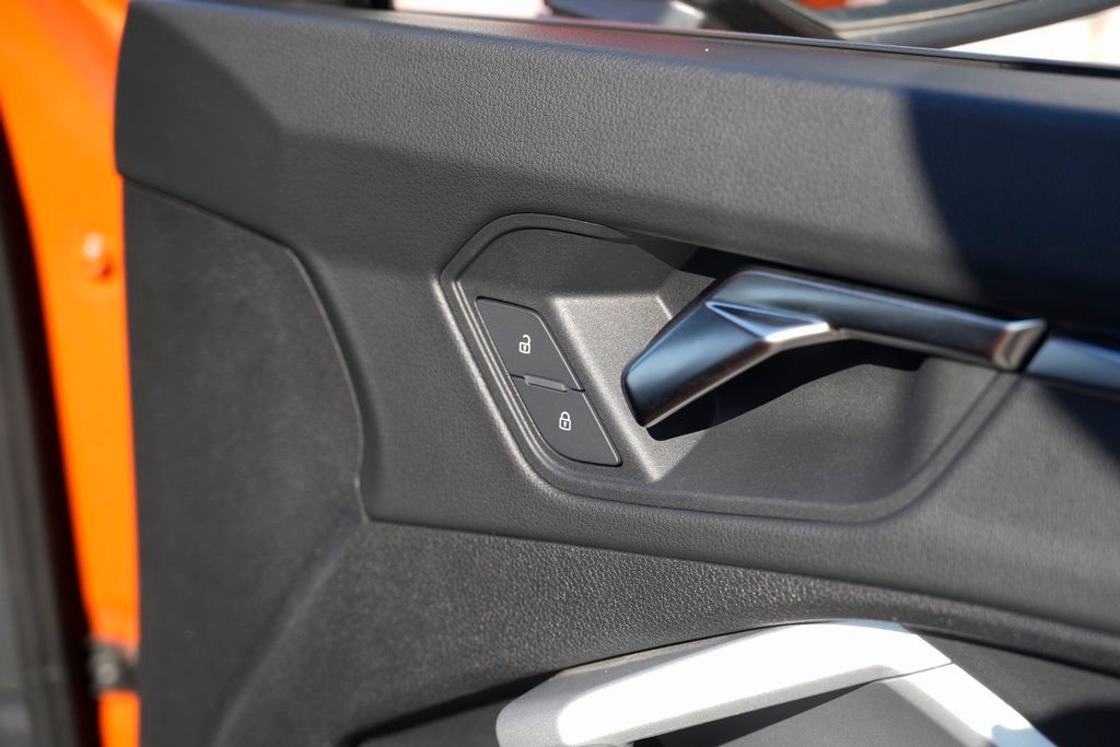 Used 2022 Audi Q3 2.0T Premium Plus image 36