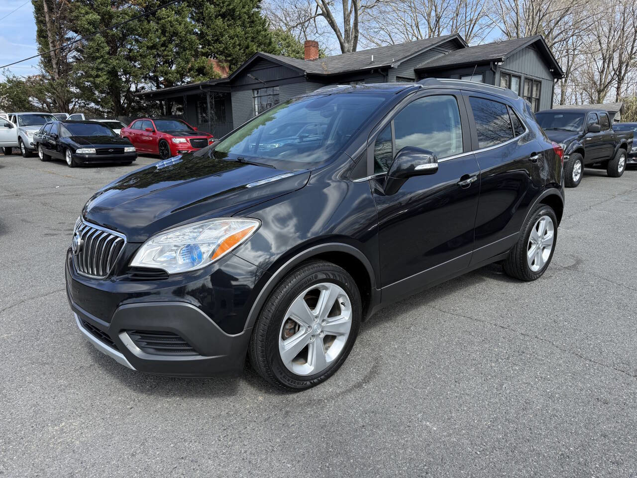 Used 2016 Buick Encore FWD image 2