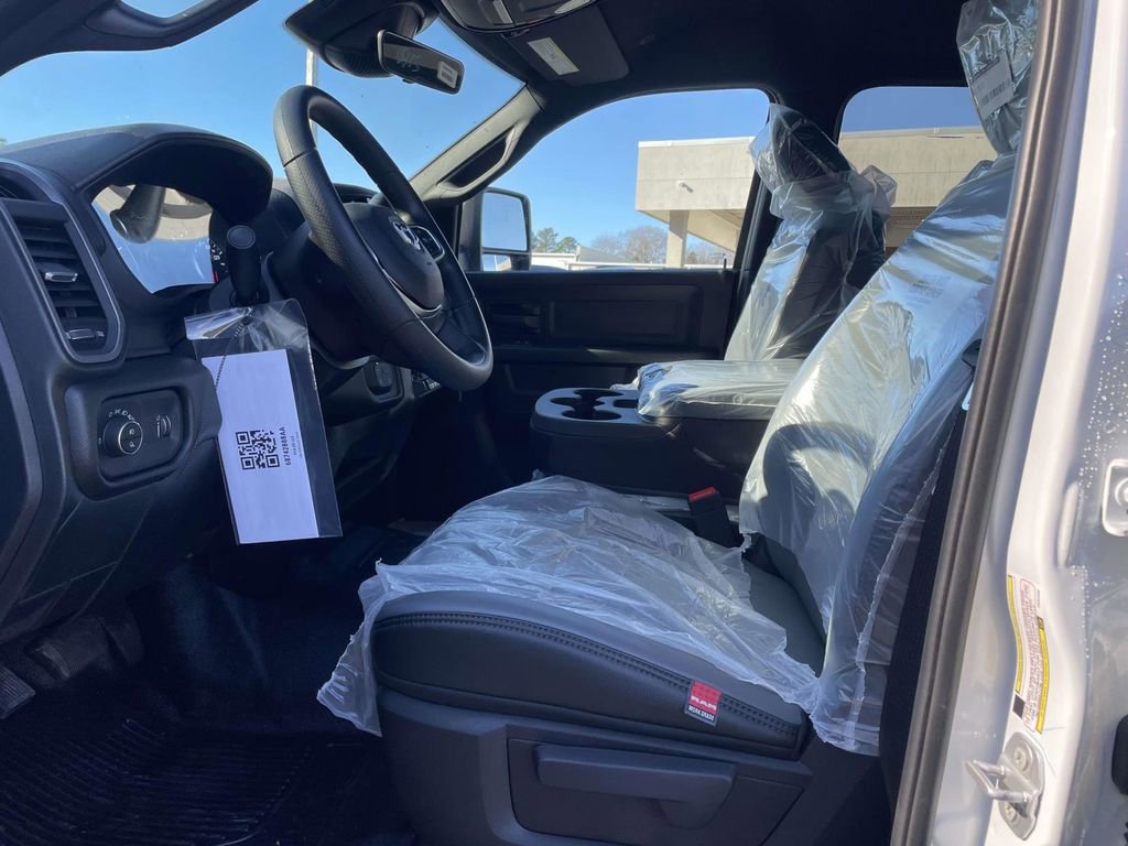 New 2026 RAM 4500 Tradesman w/ Chrome Appearance Group AWD/4WD image 25