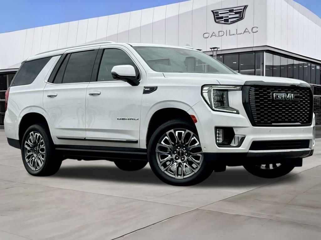 Used 2023 GMC Yukon Denali Ultimate w/ LPO, Floor Liner Package AWD/4WD image 2