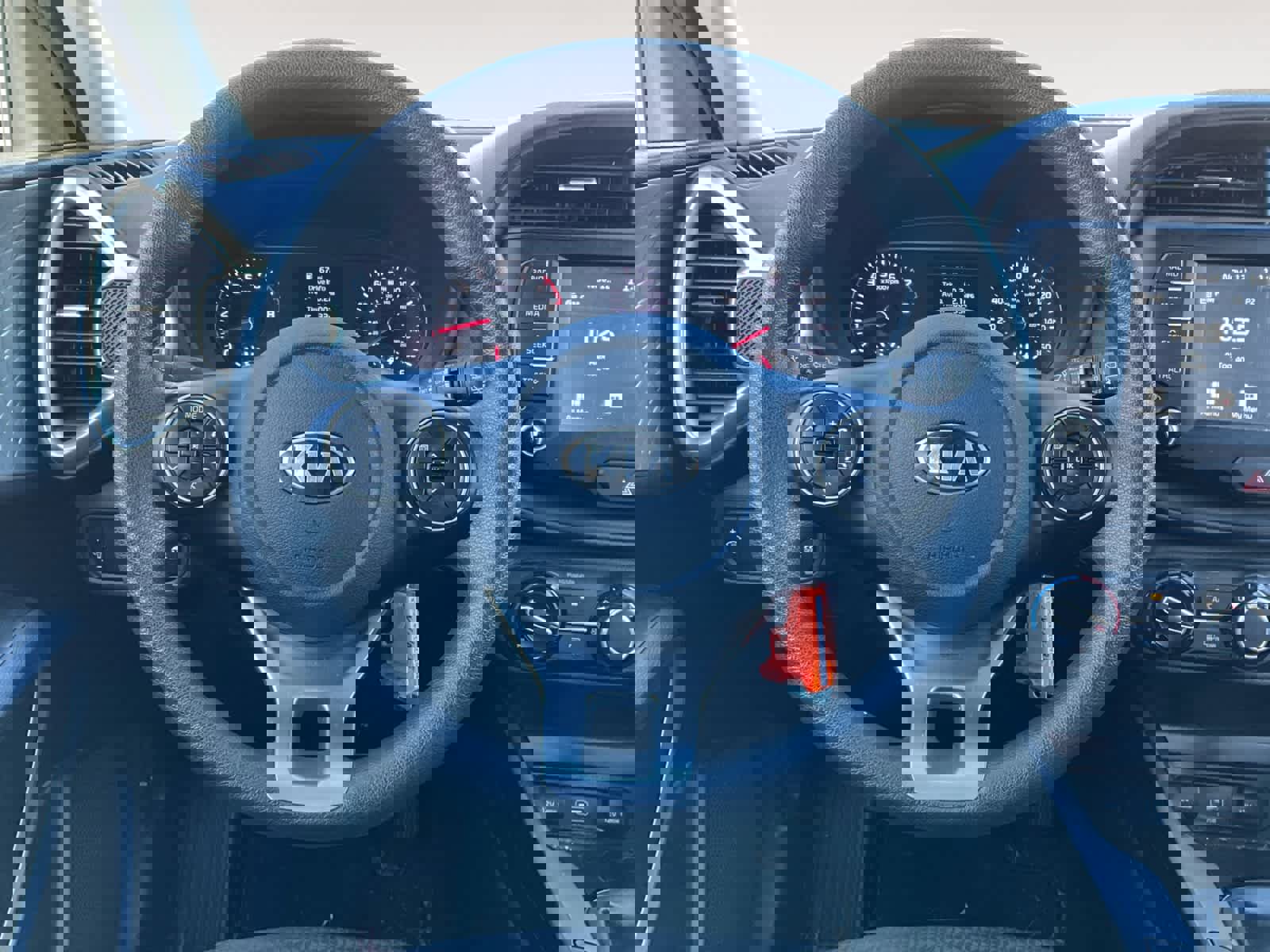 Used 2021 Kia Soul LX image 14