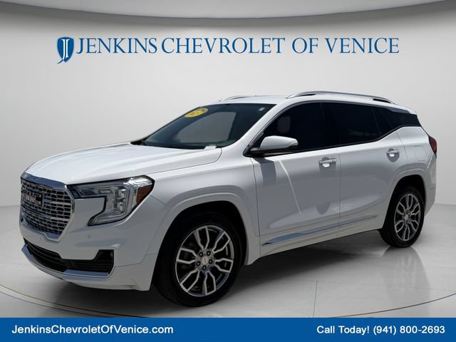 Used 2023 GMC Terrain Denali AWD/4WD image 11