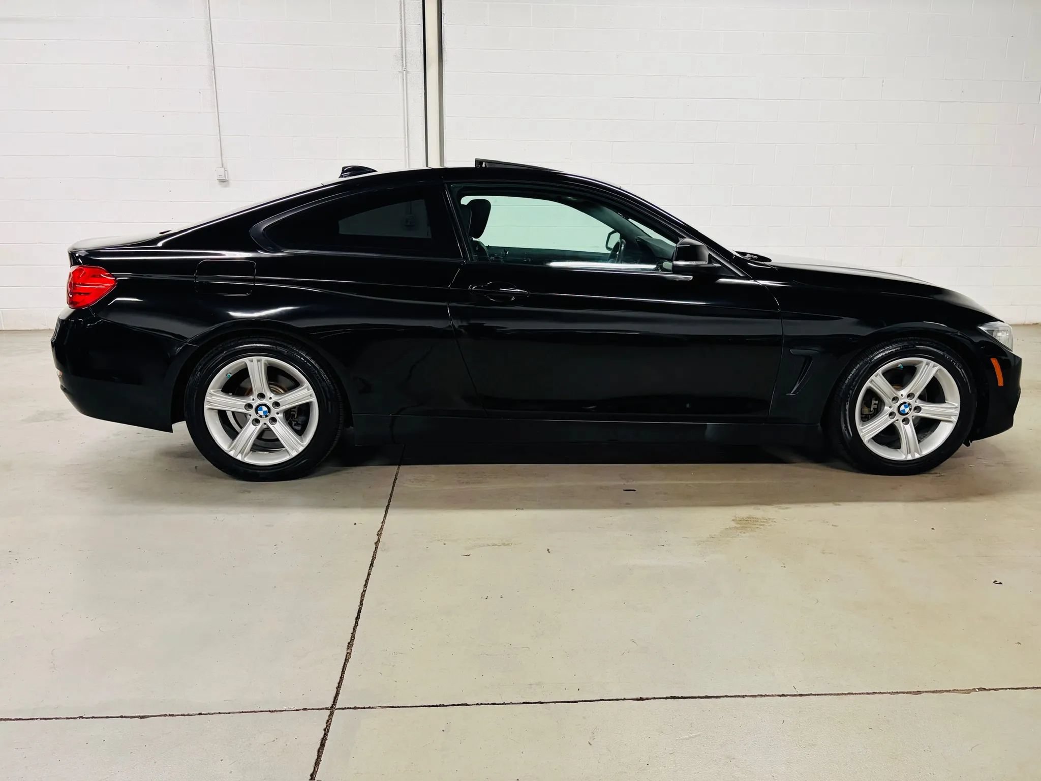 Used 2014 BMW 428i Coupe RWD image 9