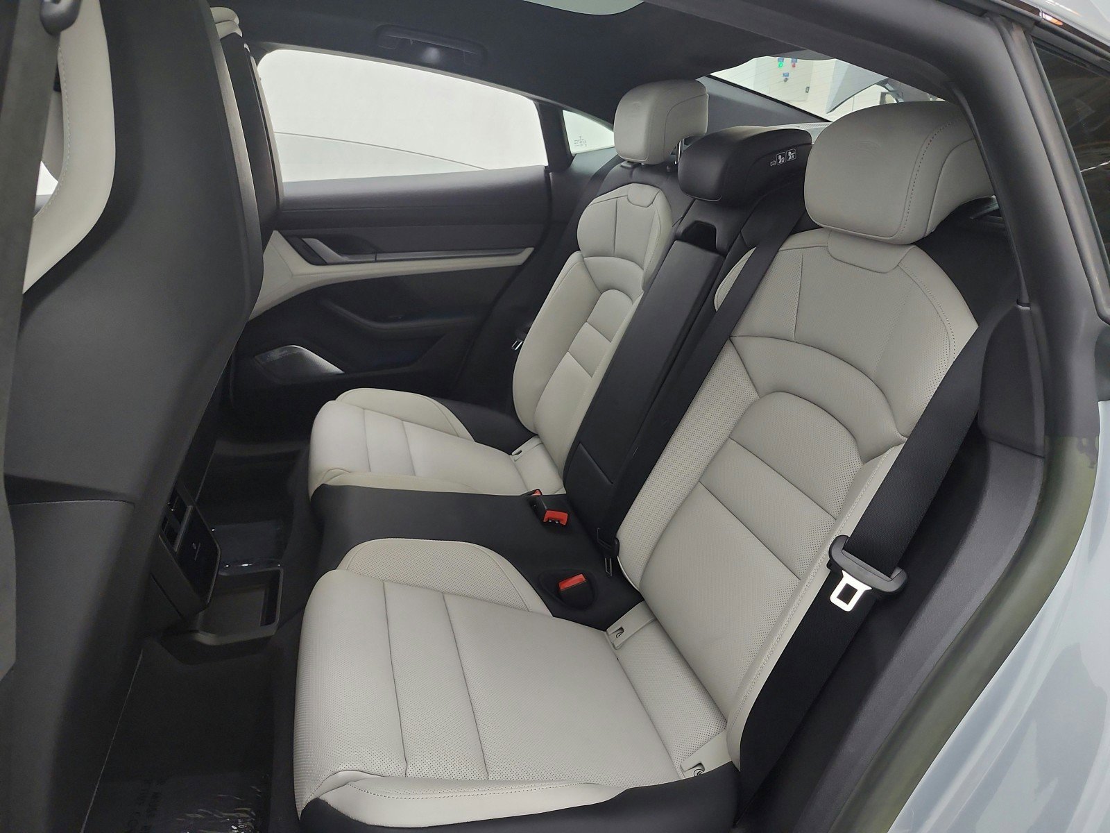 Used 2024 Porsche Taycan Turbo S w/ Premium Package image 14