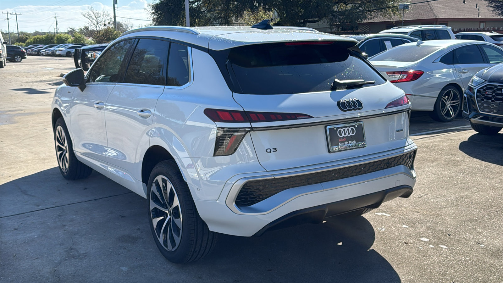 Used 2026 Audi Q3 quattro 2.0T image 5