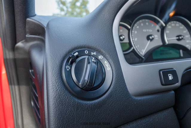 Used 2006 Pontiac GTO image 43