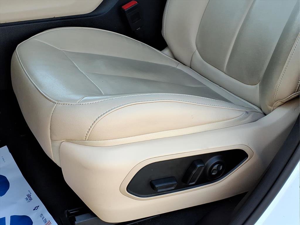 Used 2023 Jeep Grand Cherokee Limited AWD/4WD image 18