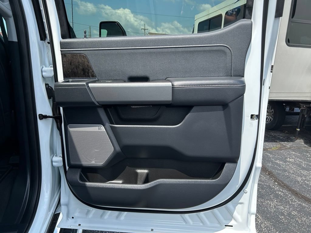 Used 2026 Ford F250 Lariat w/ Chrome Package AWD/4WD image 45