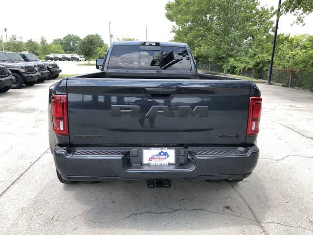 New 2026 RAM 3500 Big Horn AWD/4WD image 5