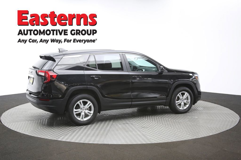 Used 2022 GMC Terrain SLE image 43