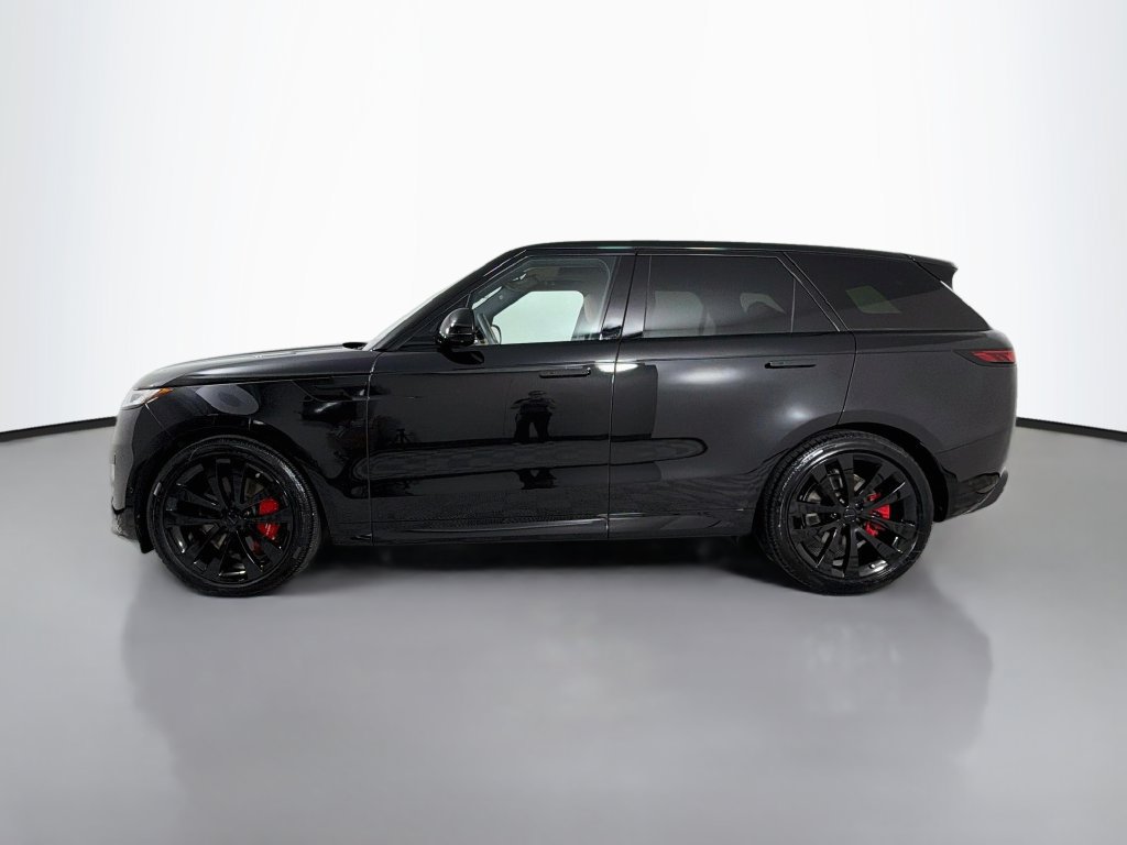 Used 2026 Land Rover Range Rover Sport Dynamic SE AWD/4WD image 8
