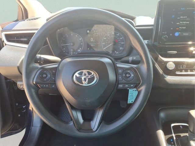 Used 2025 Toyota Corolla LE FWD image 15
