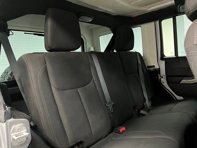 Used 2015 Jeep Wrangler Unlimited Sport w/ Quick Order Package 24S AWD/4WD image 49