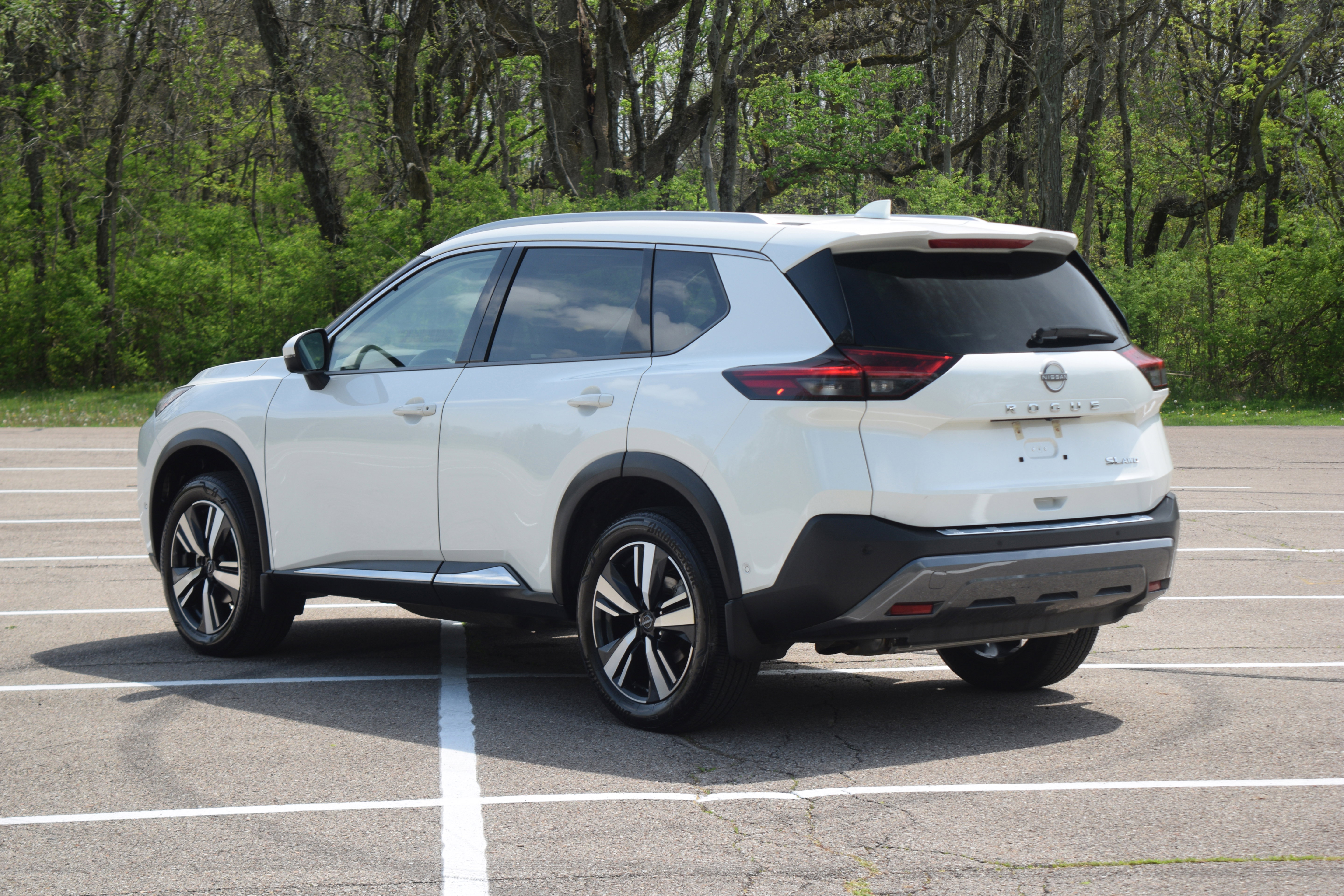 Used 2023 Nissan Rogue SL w/ SL Premium Package AWD/4WD image 24