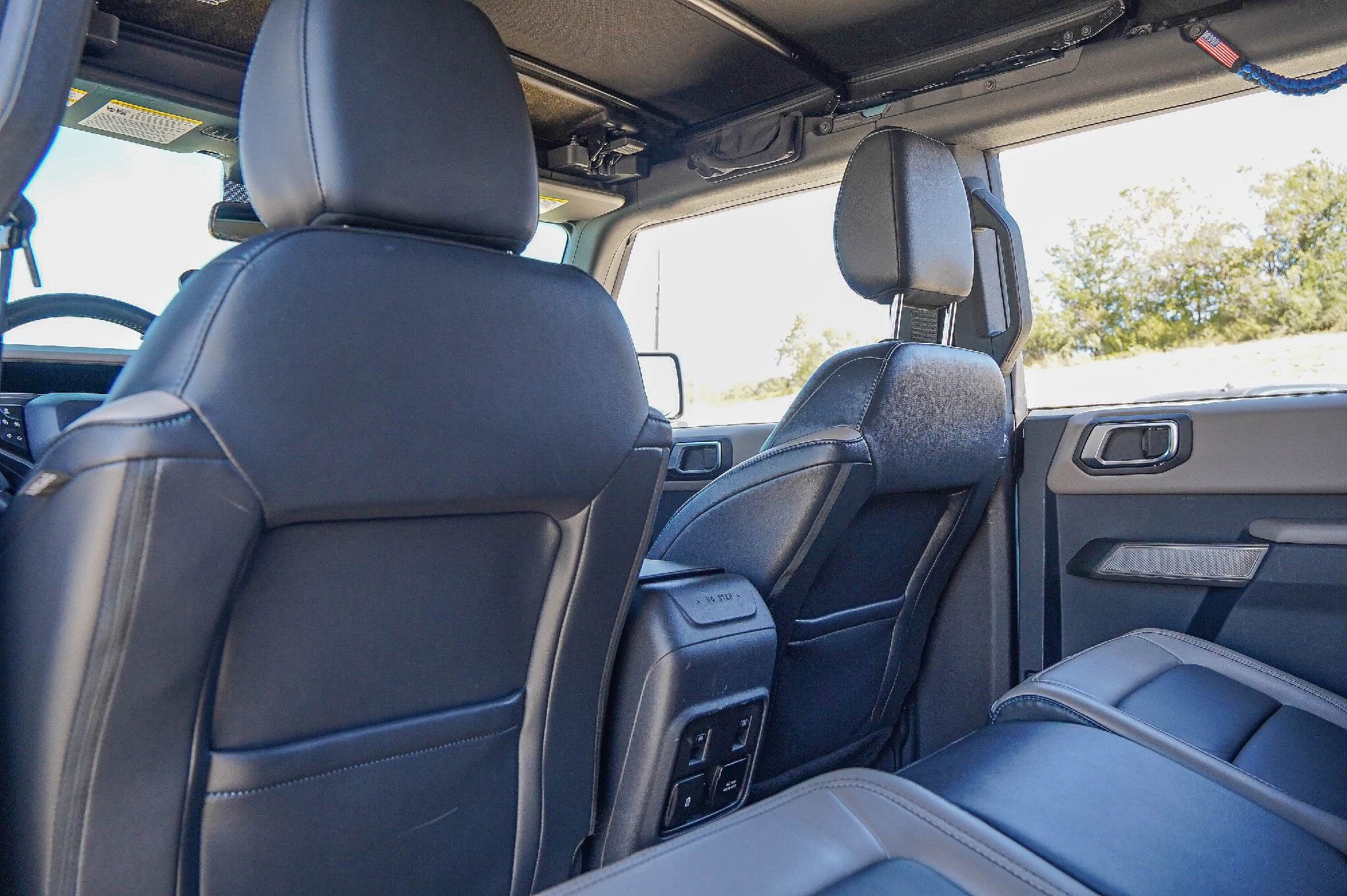 Used 2023 Ford Bronco Wildtrak image 30