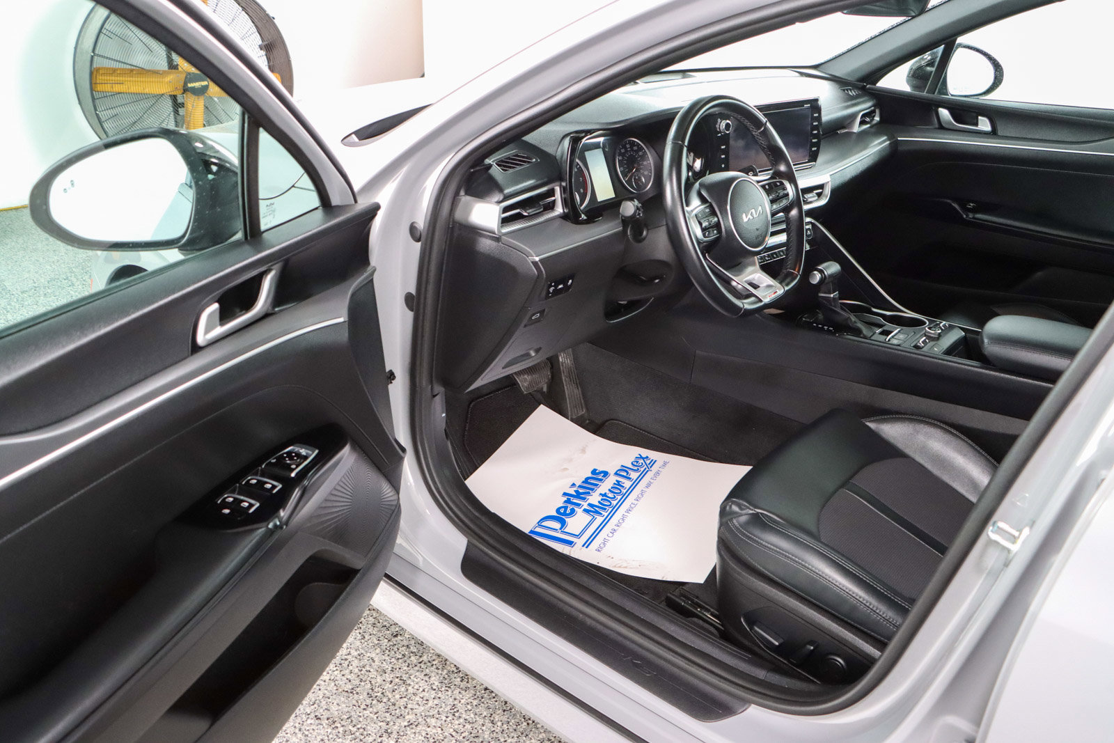 Used 2022 Kia K5 GT-Line image 3