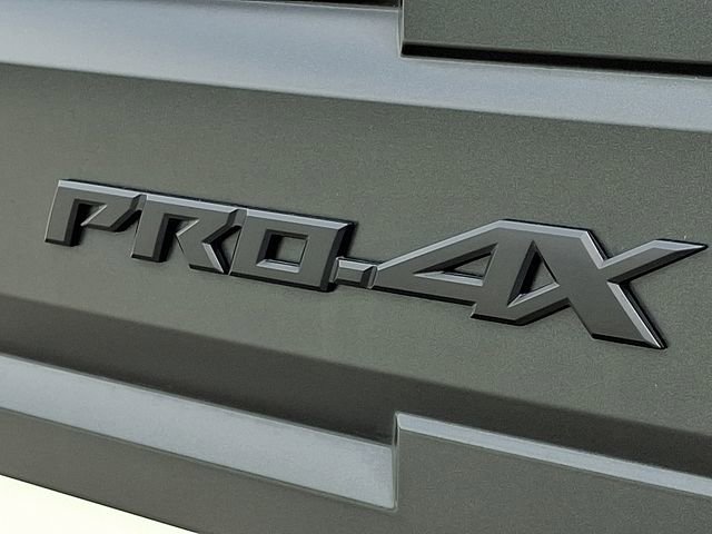 Used 2025 Nissan Frontier PRO-4X w/ Pro Convenience Package image 31