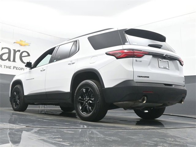 Used 2023 Chevrolet Traverse LT image 5
