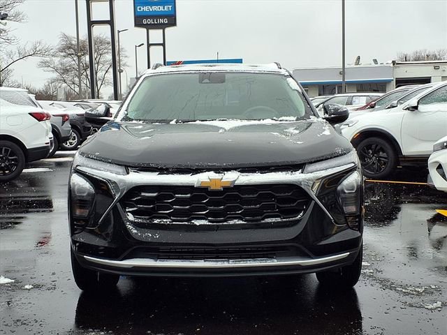 Used 2025 Chevrolet Trax LT image 21