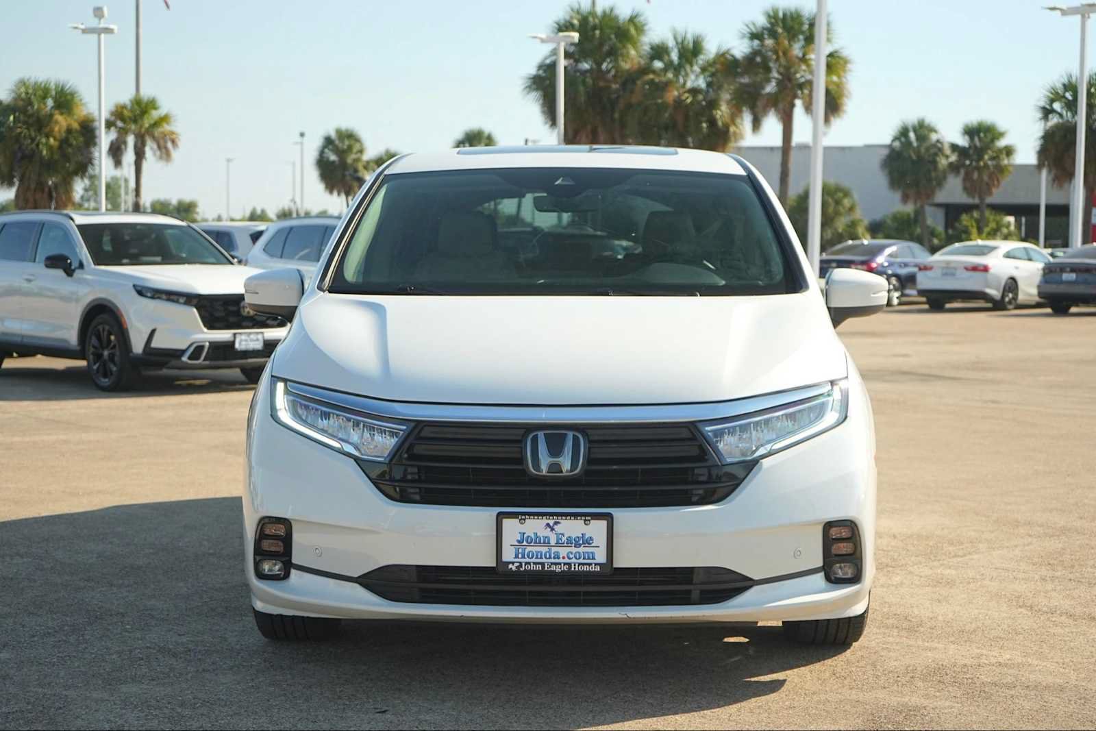 Used 2023 Honda Odyssey Touring image 6