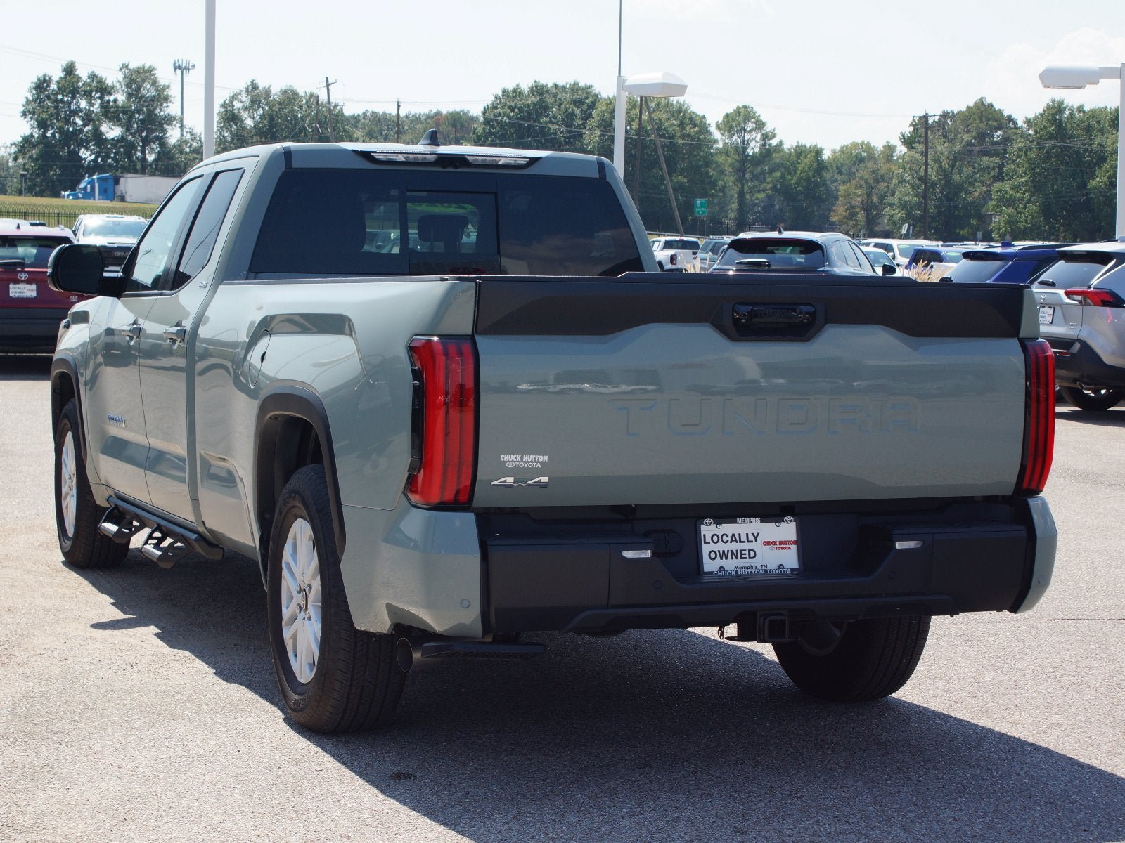 Used 2025 Toyota Tundra SR5 AWD/4WD image 15