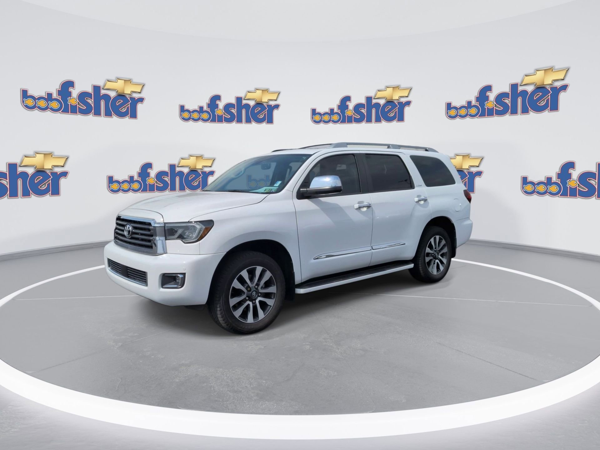 Used 2021 Toyota Sequoia Limited w/ Safety & Convenience Package AWD/4WD image 4