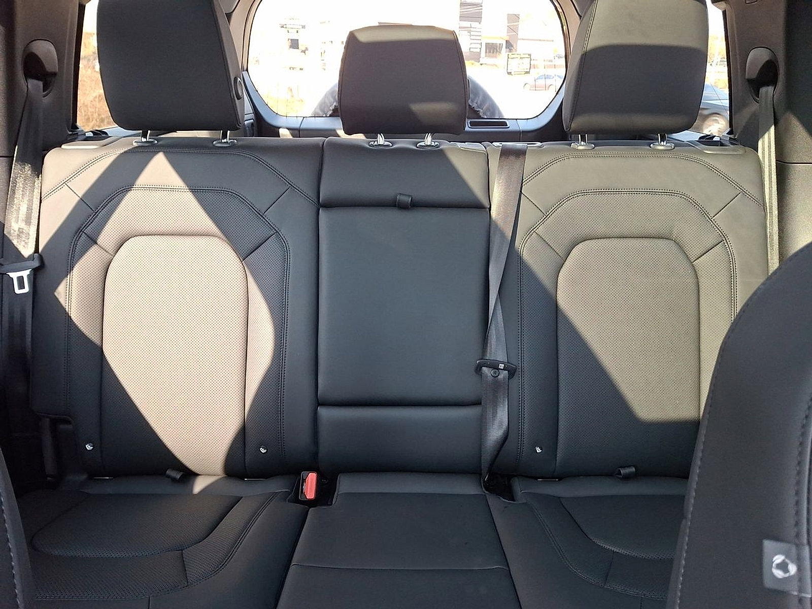 Certified 2025 Land Rover Defender 110 S image 13