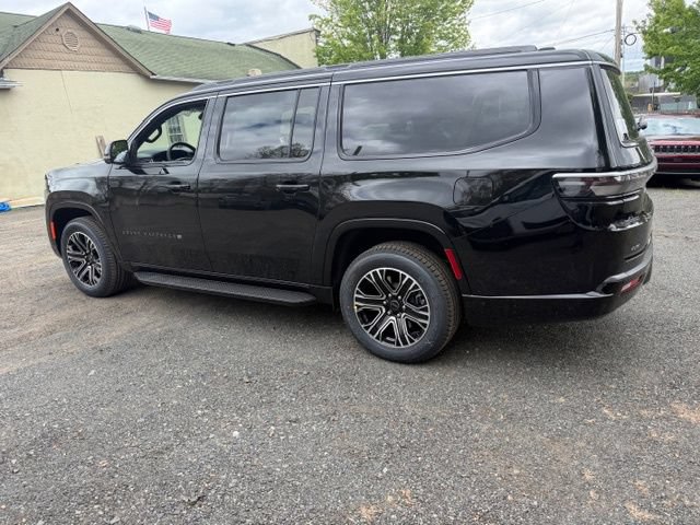 New 2026 Jeep Grand Wagoneer L 4WD w/ Premium Group I image 4