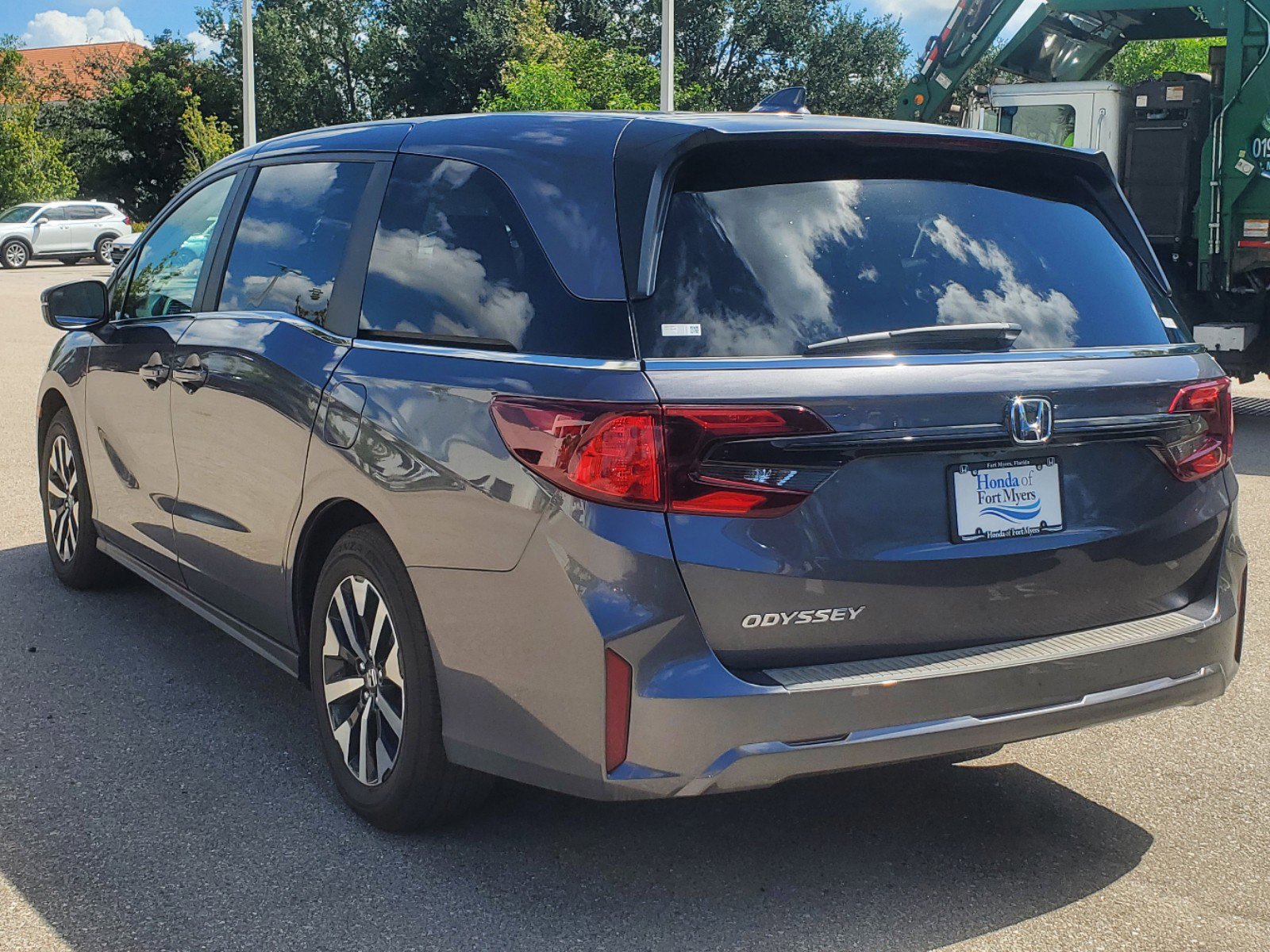 New 2026 Honda Odyssey EX-L image 7