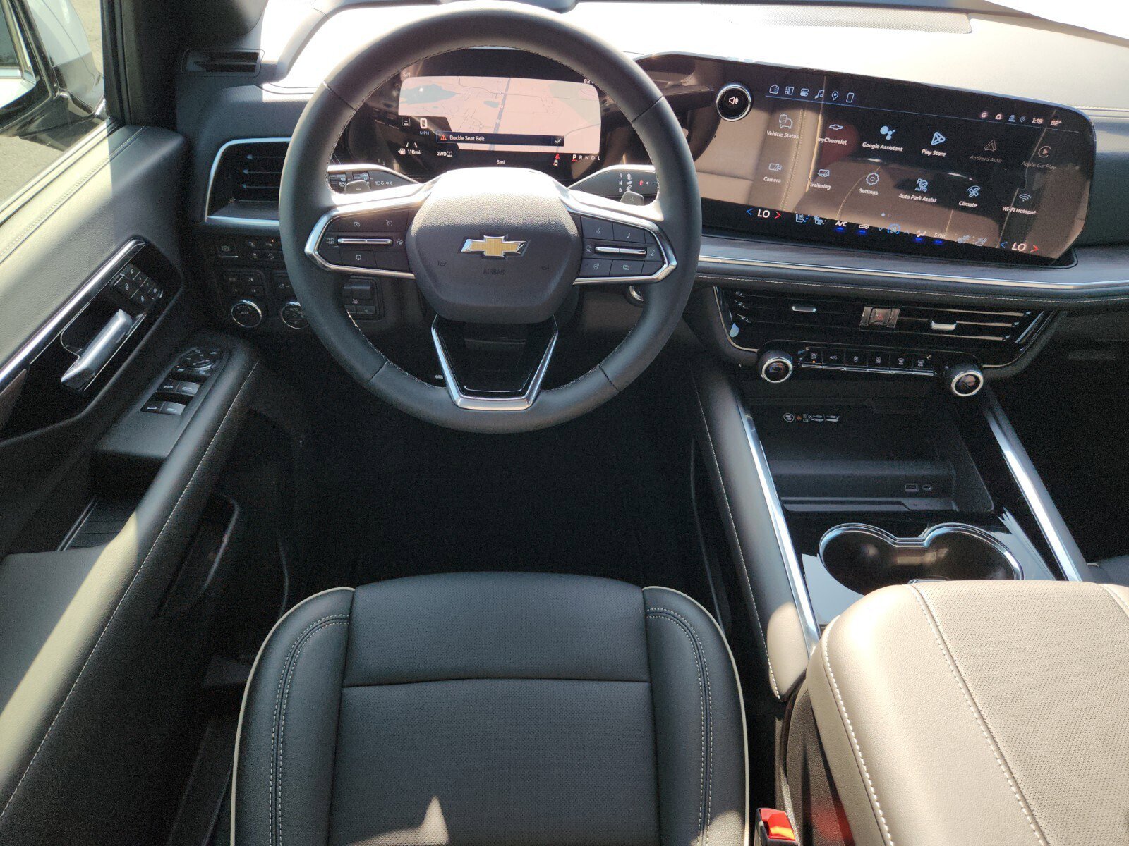 New 2026 Chevrolet Suburban Premier image 11