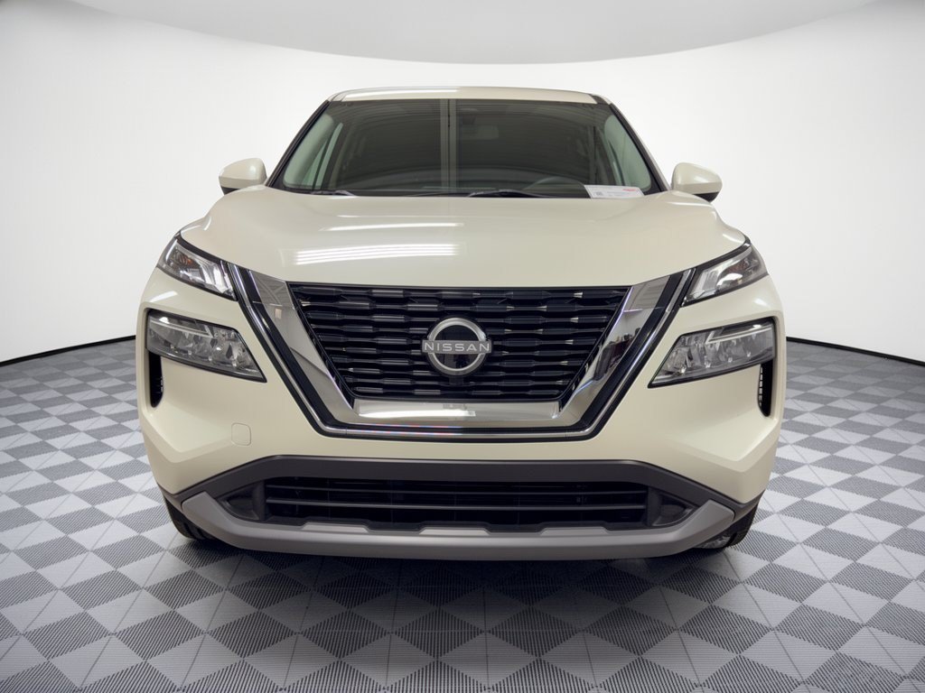 Used 2023 Nissan Rogue SV FWD image 6