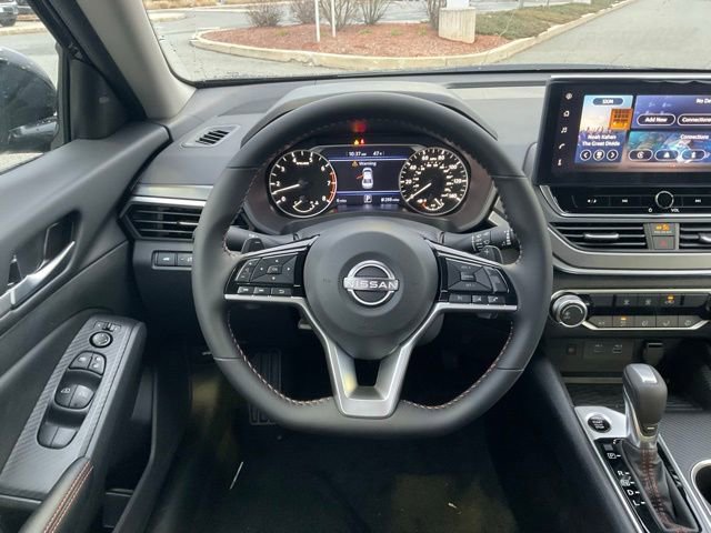 New 2026 Nissan Altima 2.5 SR image 16