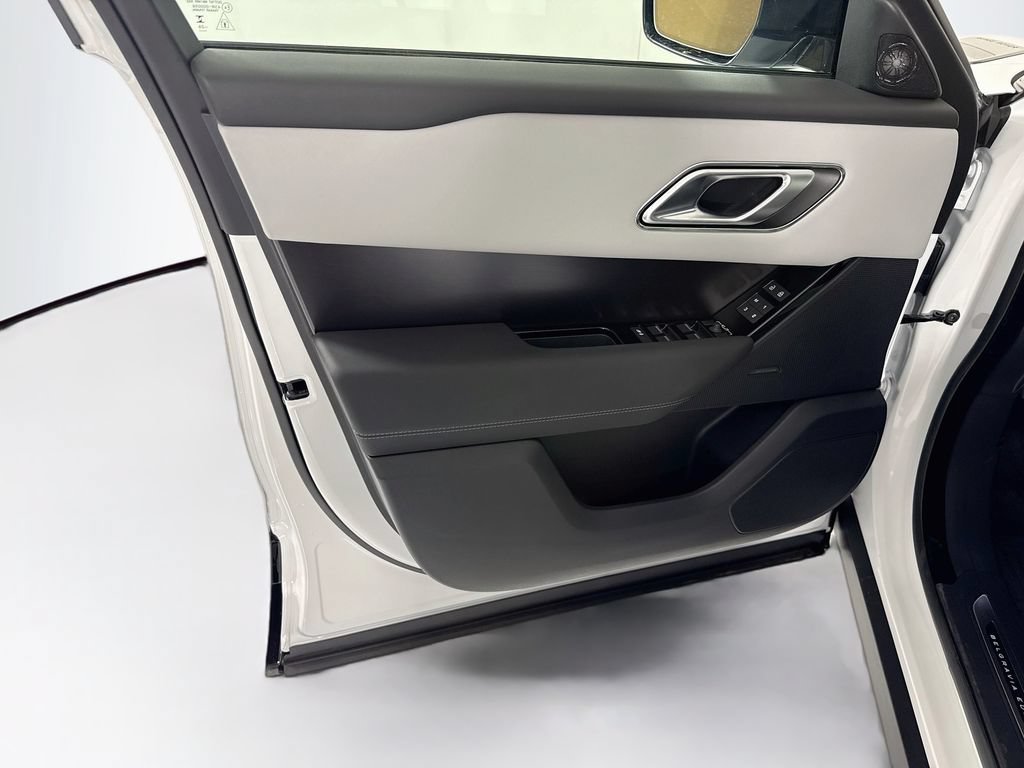 New 2026 Land Rover Range Rover Velar Belgravia AWD/4WD image 24