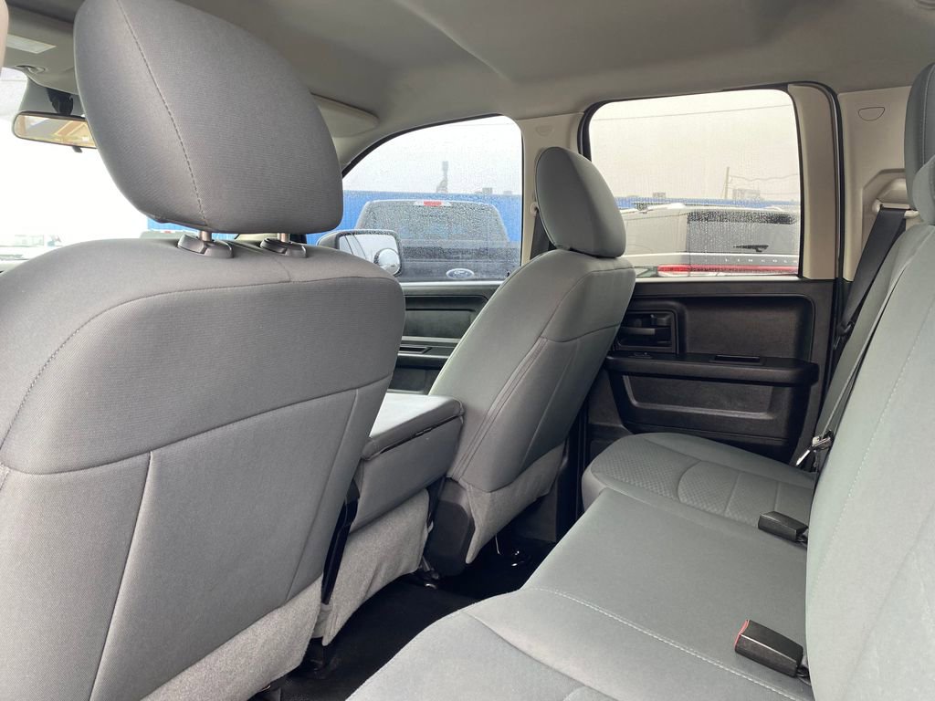 Used 2015 RAM 1500 ST w/ SXT Appearance Group image 13